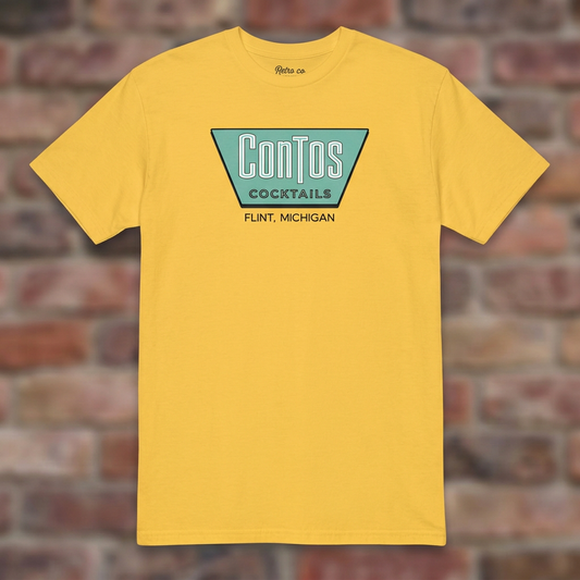 Contos Daisy T-shirt flat lay on brick background